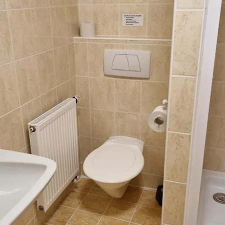 Πανσιόν Helena Honesova